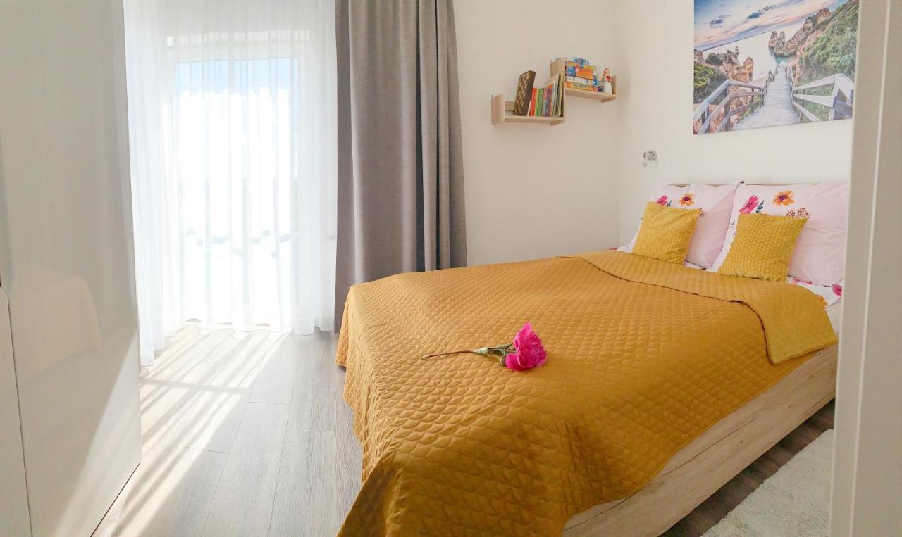 Apartament Livia 시아노제티 외부 사진